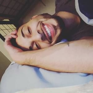 Meet your Posher, Derek